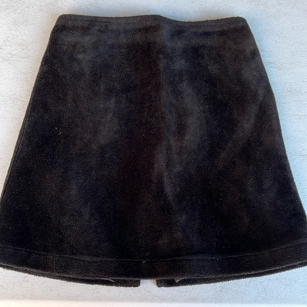 The children’s Place black winter skirt